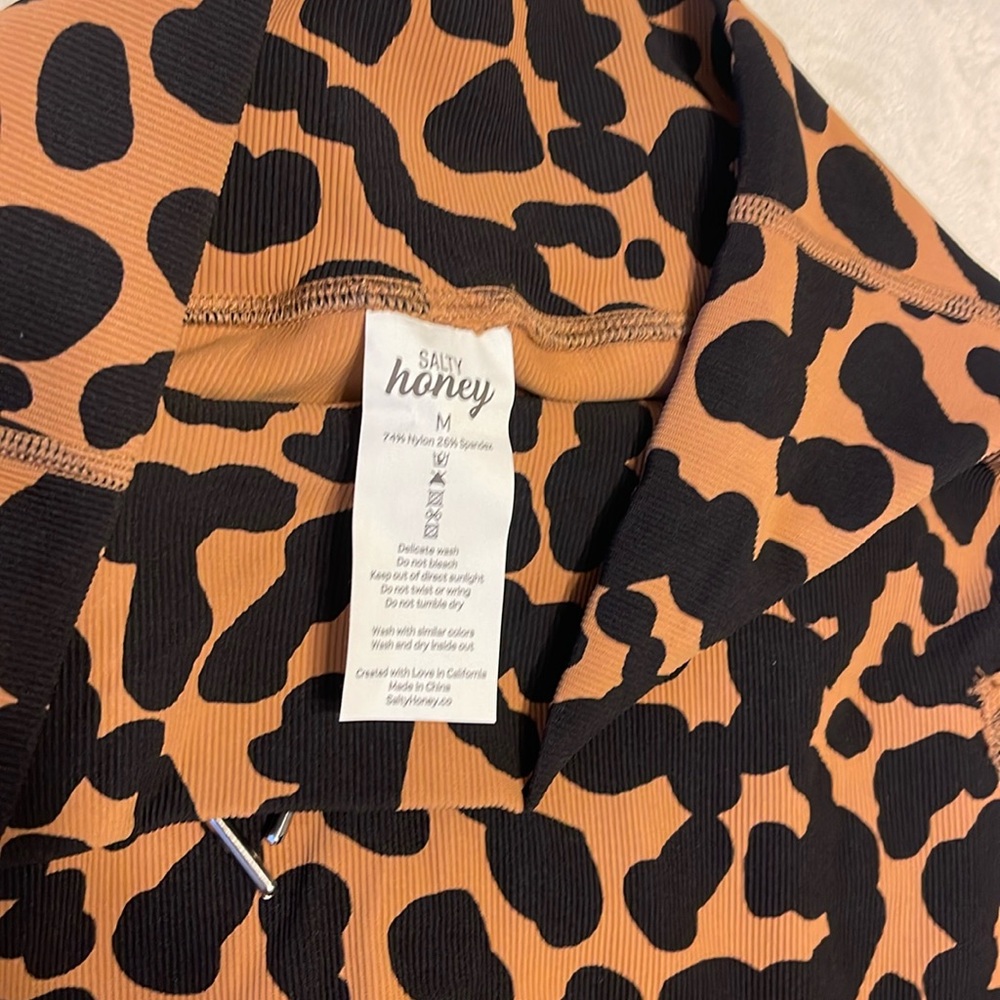 NWOT Salty Honey COMMIT LEGGING in BITE ~ Medium - Picture 6 of 8